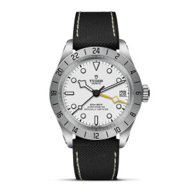 Damen- und Herrenuhr, TUDOR Black Bay Pro, Ref: M79470-0006